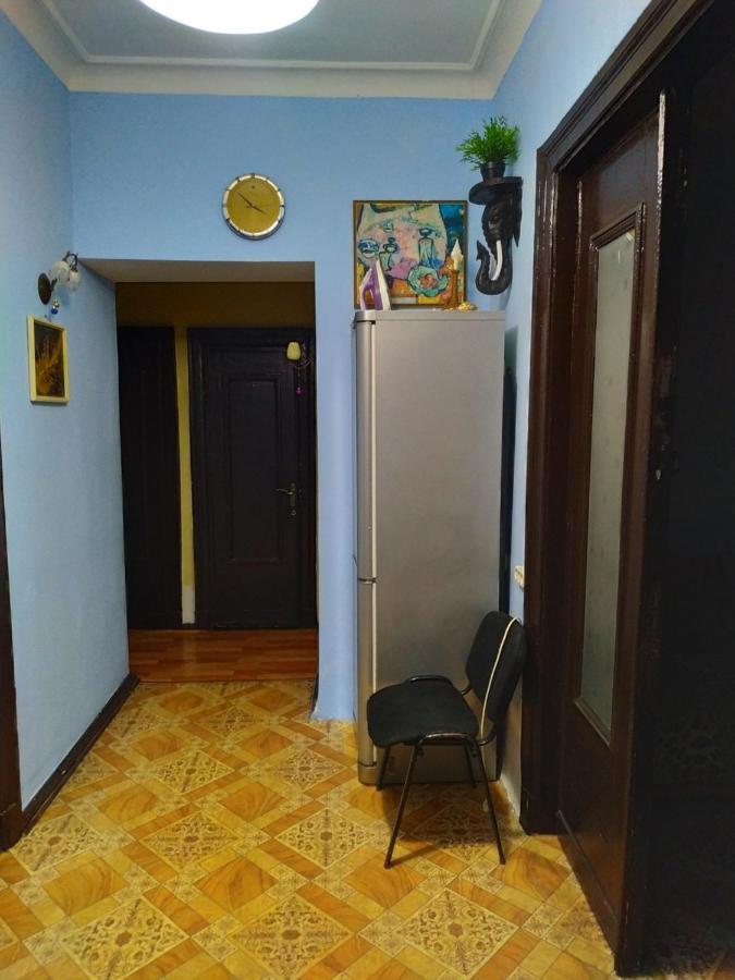 Room In Apartment Kirova 1 Μινσκ Εξωτερικό φωτογραφία